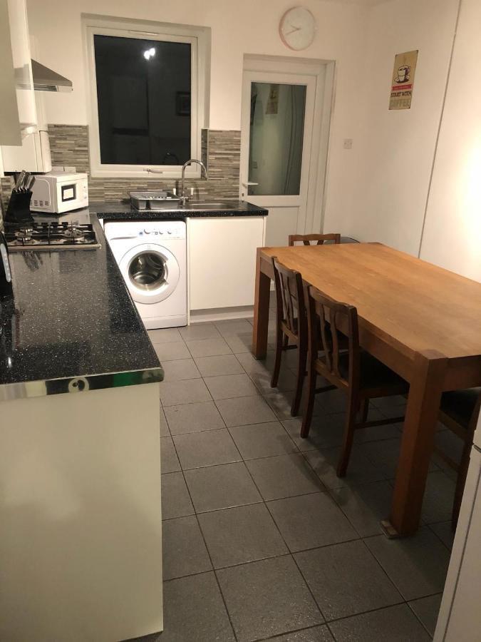 Abingdon Road Apartment Oxford Bagian luar foto